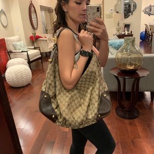 100% AUTHENTIC Gucci hobo bag